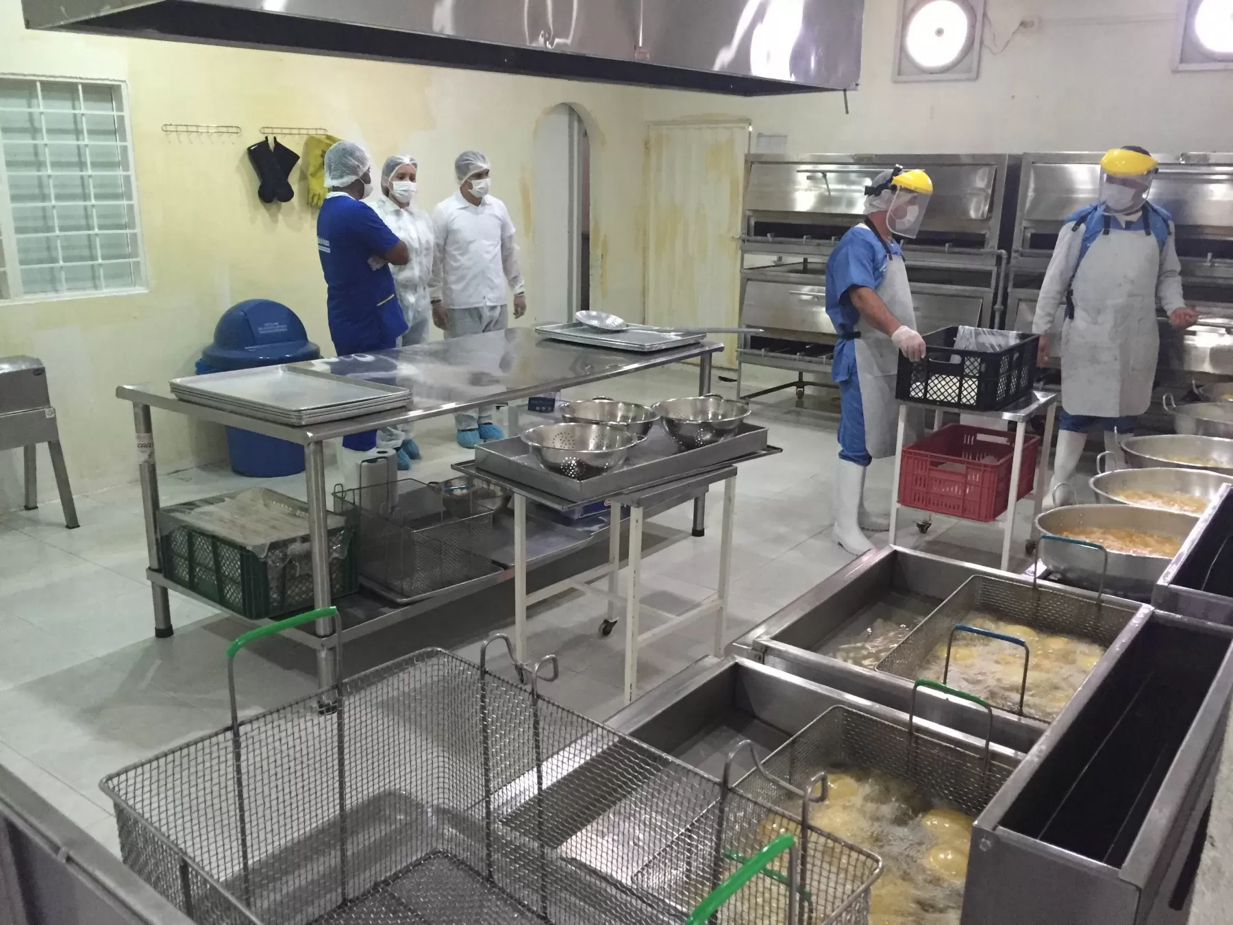 Los padres de familia se muestran muy agradecidos con este alimento que se les provee a sus hijos.